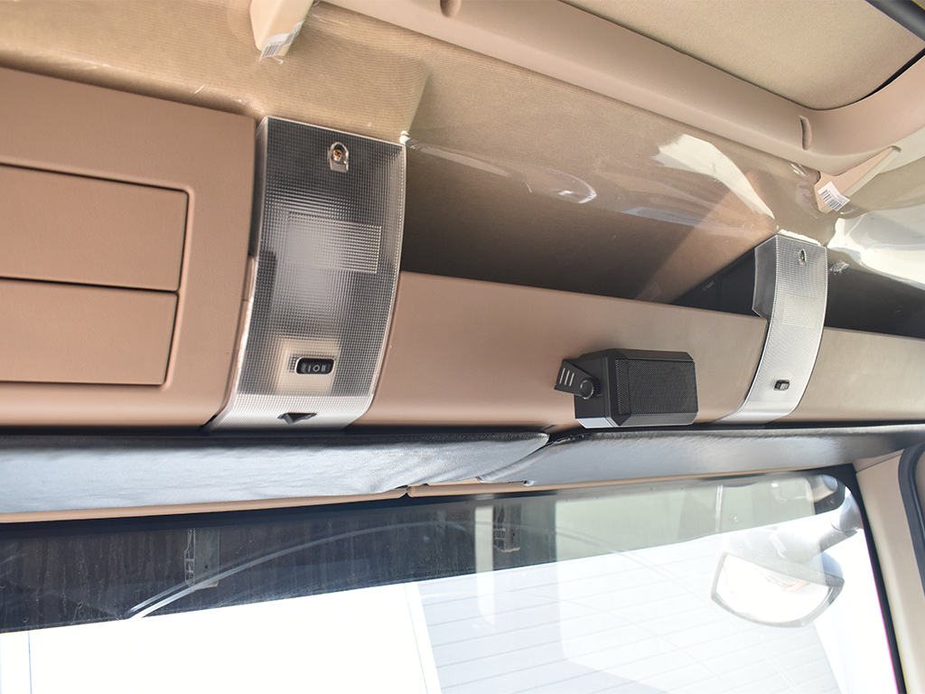 Самосвал HOWO T5G 8X4 V=29м3